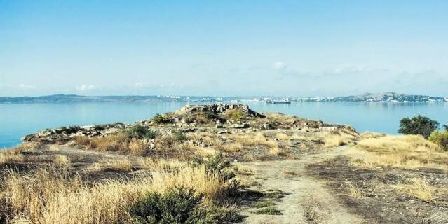    Общий вид городища Мирмекий.Предоставлено Александром Бутягиным