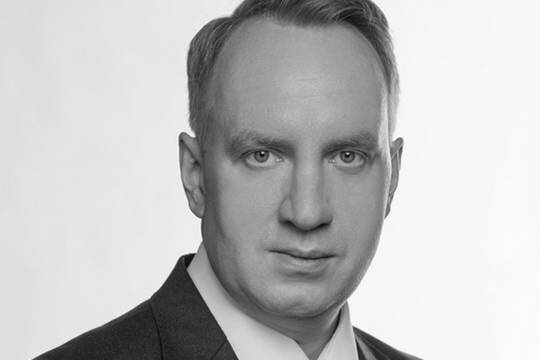    46-летний замминистра науки Петр Кучеренко умер во время возвращения из рабочей поездки на Кубу