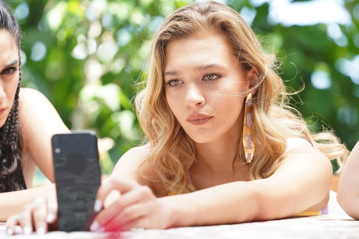 Мелиса Донгель — Джерен