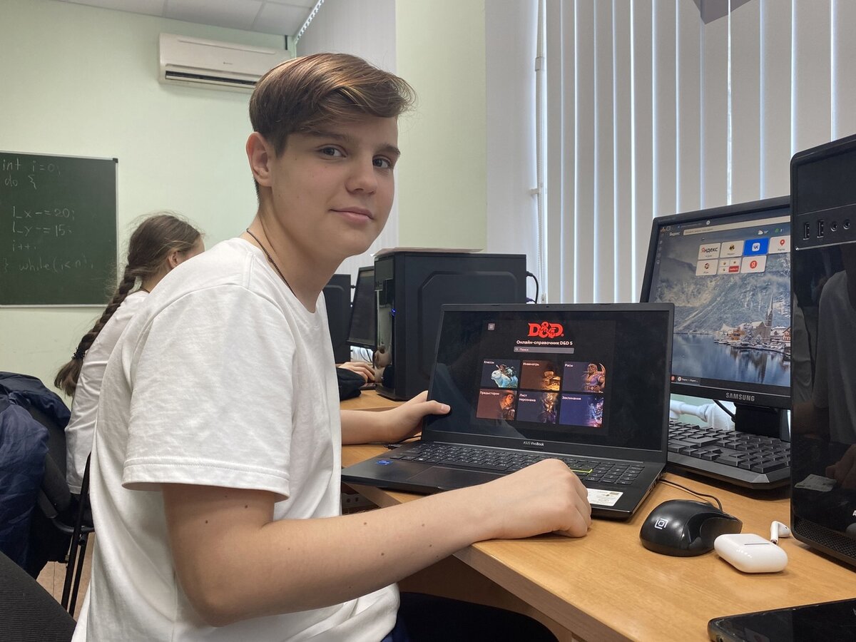 Политех программист. Вузы для программистов. Соревнования по информационной безопасности. Институт по программированию. Политех программист.