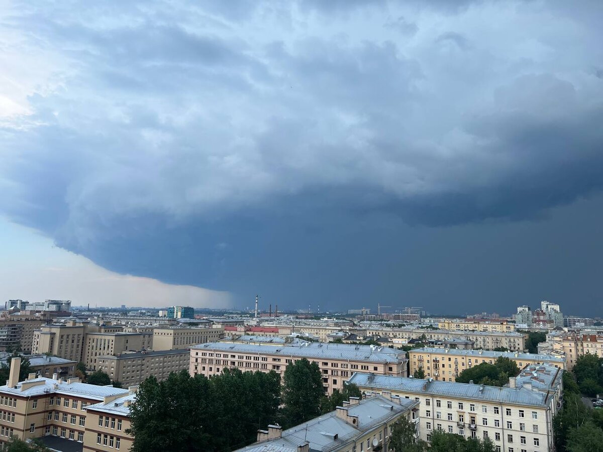 сильный ветер в санкт петербурге