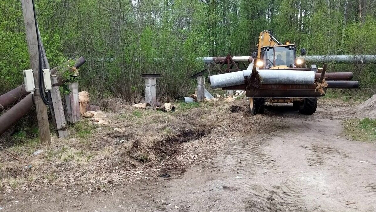     Виктор Россыпнов рассказал о ремонтных работах на теплосетях региона. Информация об этом появилась на странице чиновника «ВКонтакте».