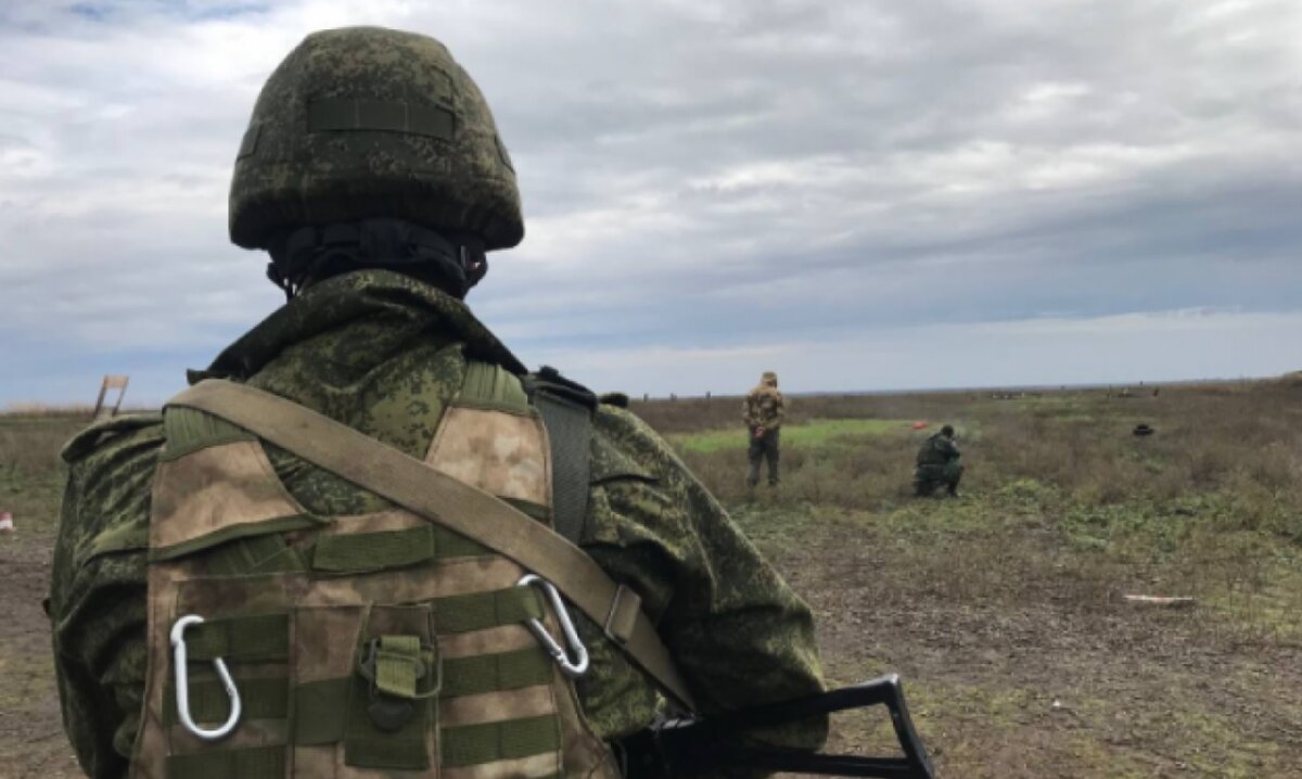 Это произвол!» Мобилизованным из Будённовска выдают в ЛНР непригодное  вооружение и обмундирование? | Утренний Юг | Дзен