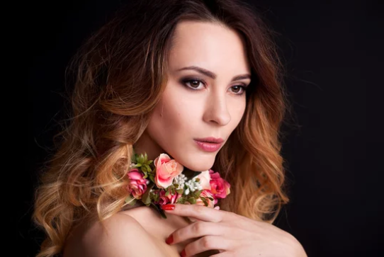 Мед и корица в уходе за волосами: эффективные рецепты и секреты красоты