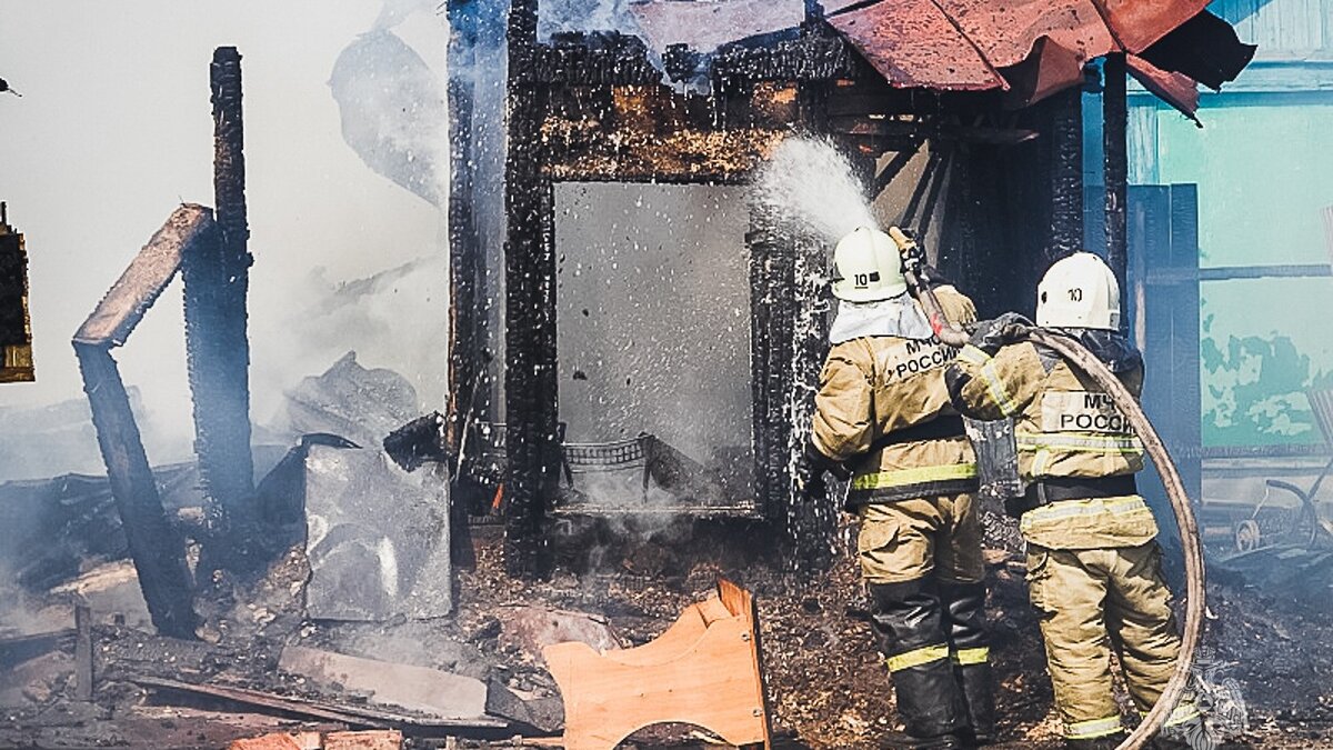     4 пожара произошли в мае.