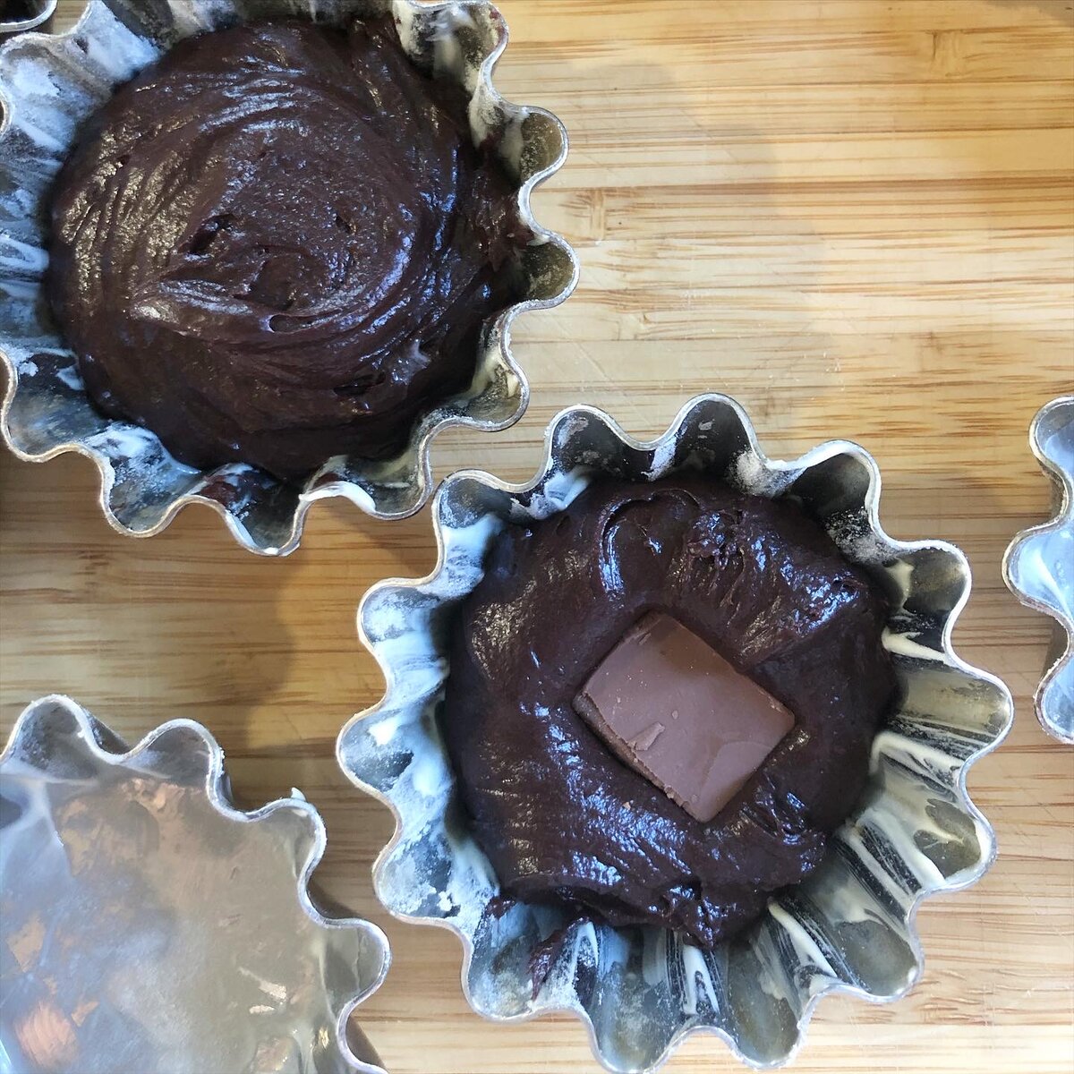 Кексы с какао в силиконовых формочках