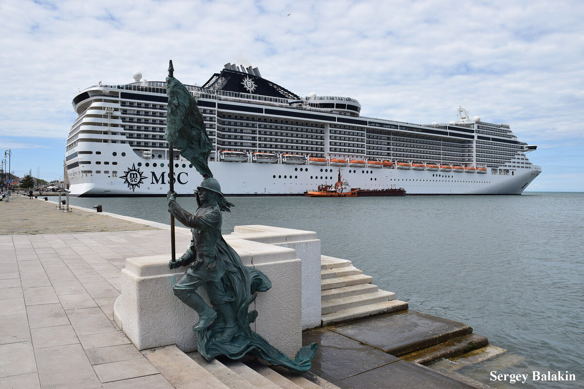 «MSC Splendida» в Триесте, май 2023 г. Здесь и далее – все фото автора
