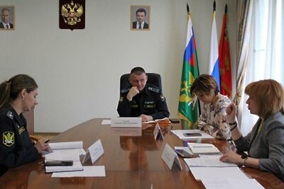    Ксения Мишонова и Андрей Тагаев провели совместный личный прием ©