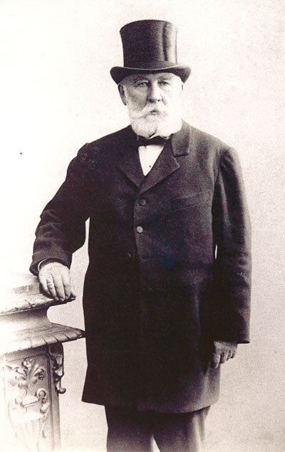 Абрам Михайлович Ушаков 