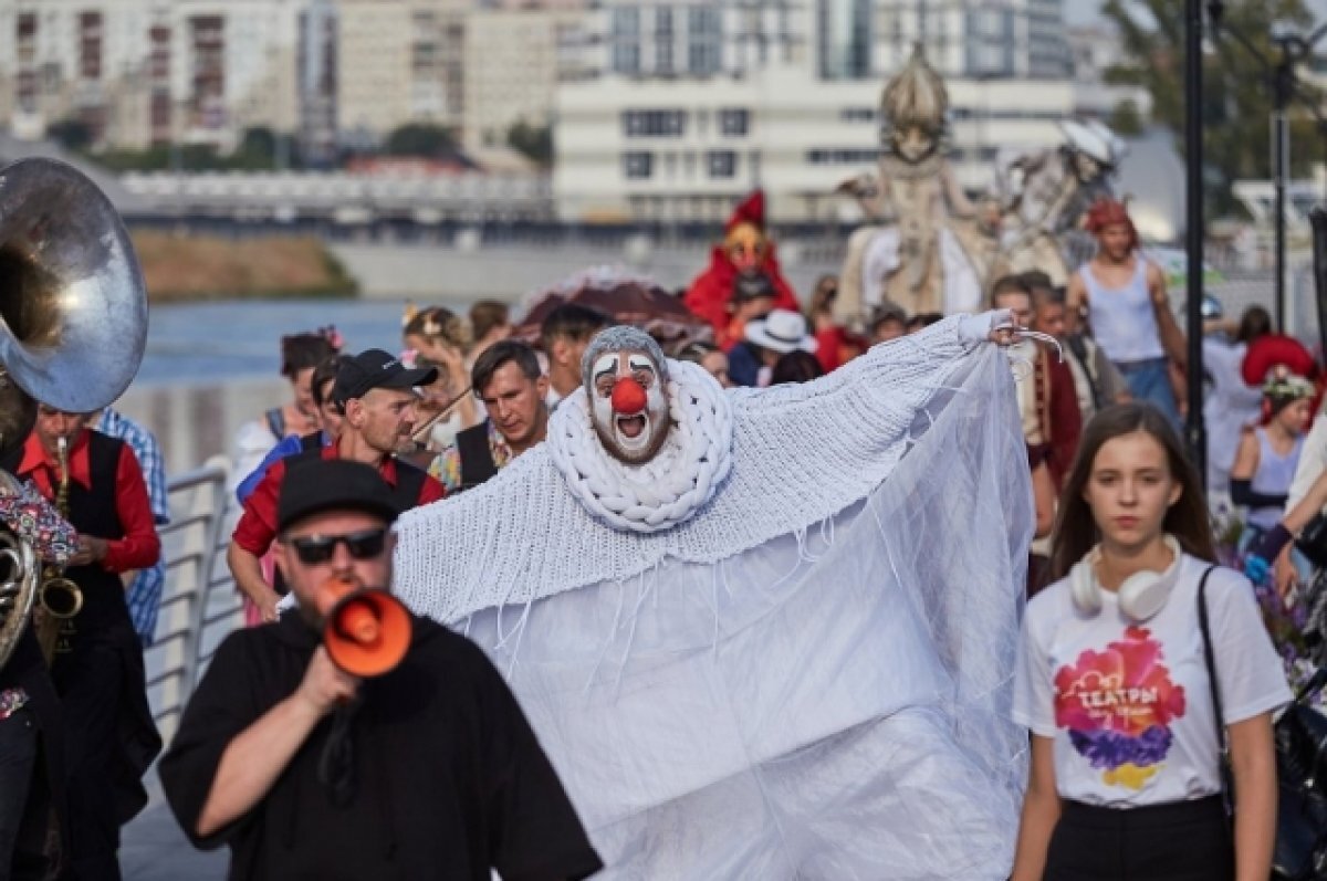    В Магнитогорске 2 июня стартует фестиваль уличных театров