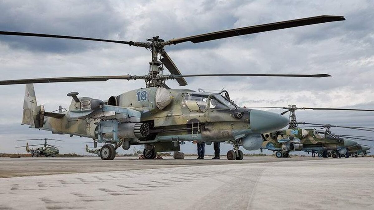 Американский эксперт назвал секретное оружие ударного вертолёта AH-64 Apache.  Это системы обнаружения целей и прицеливания | Военобзор | Дзен