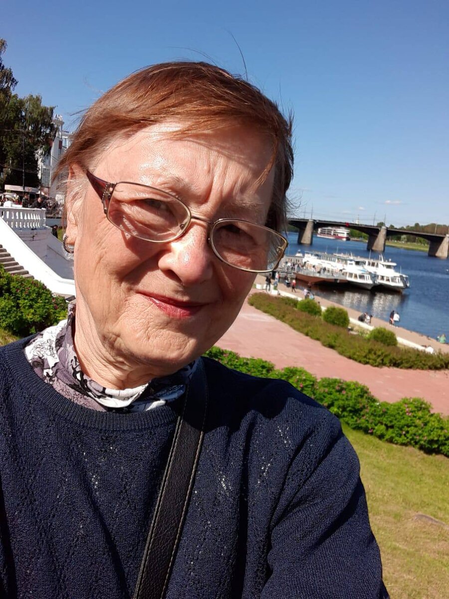 Мамуля регулярно присылает мне селфи❤️