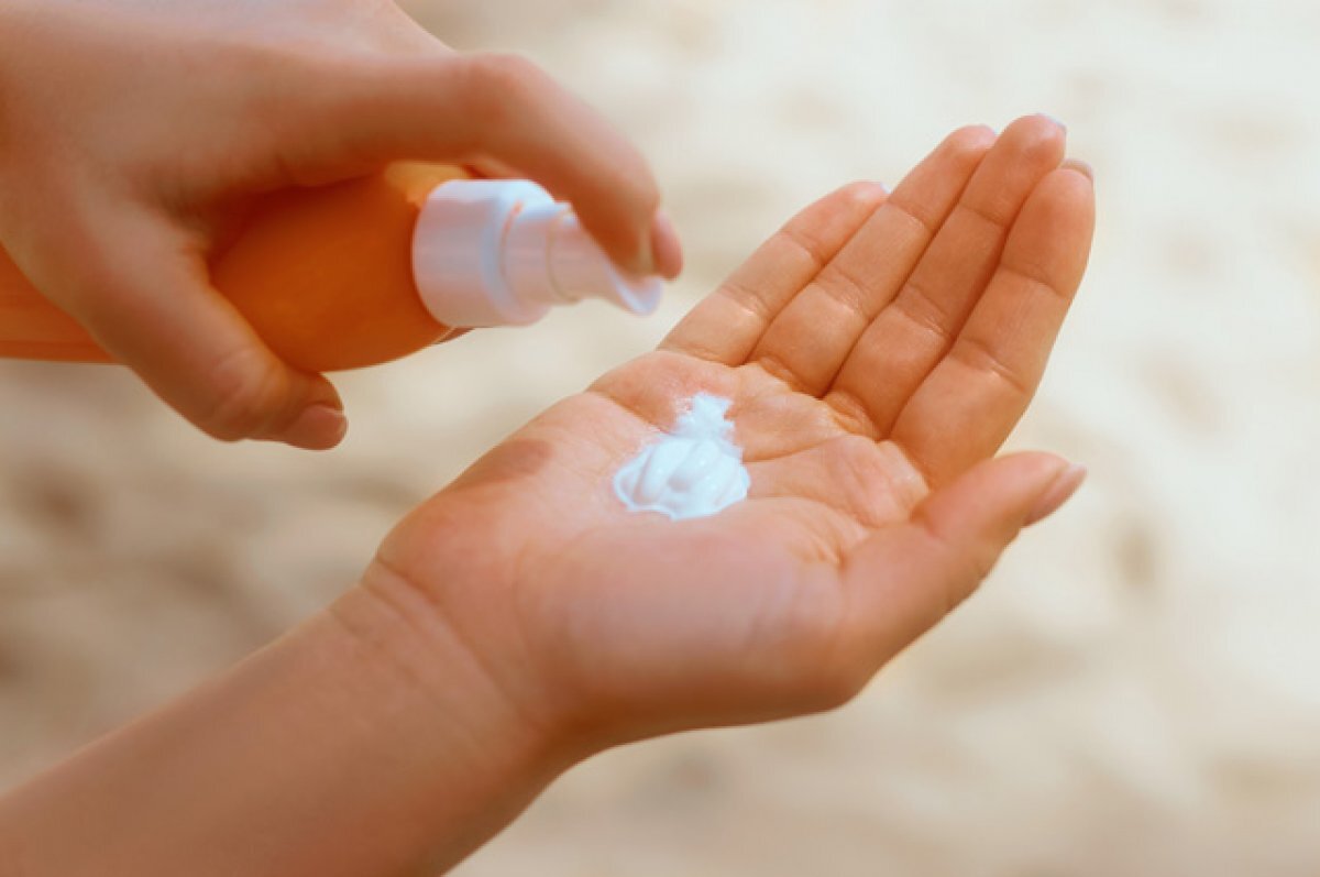    Загореть, но не сгореть. Как выбрать солнцезащитный крем