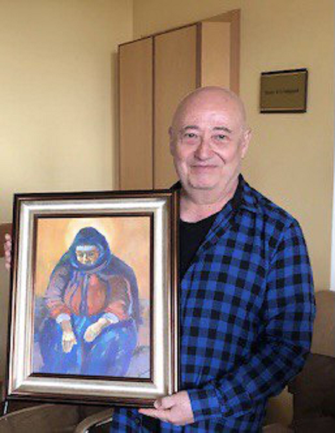 Участники годовых курсов русского языка в Степанакерте получили сертификаты. Фоторепортаж