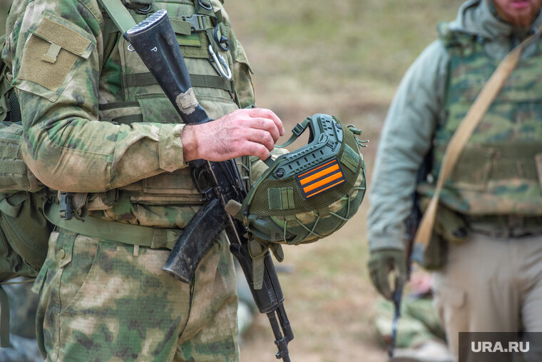    Военный исправно платил своему ребенку, но из-за ошибки приставов у него появился долг