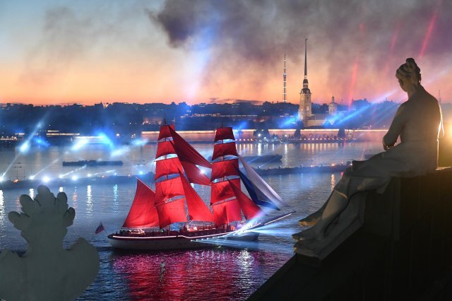    Где купить алкоголь во время праздника Алые паруса-2023?