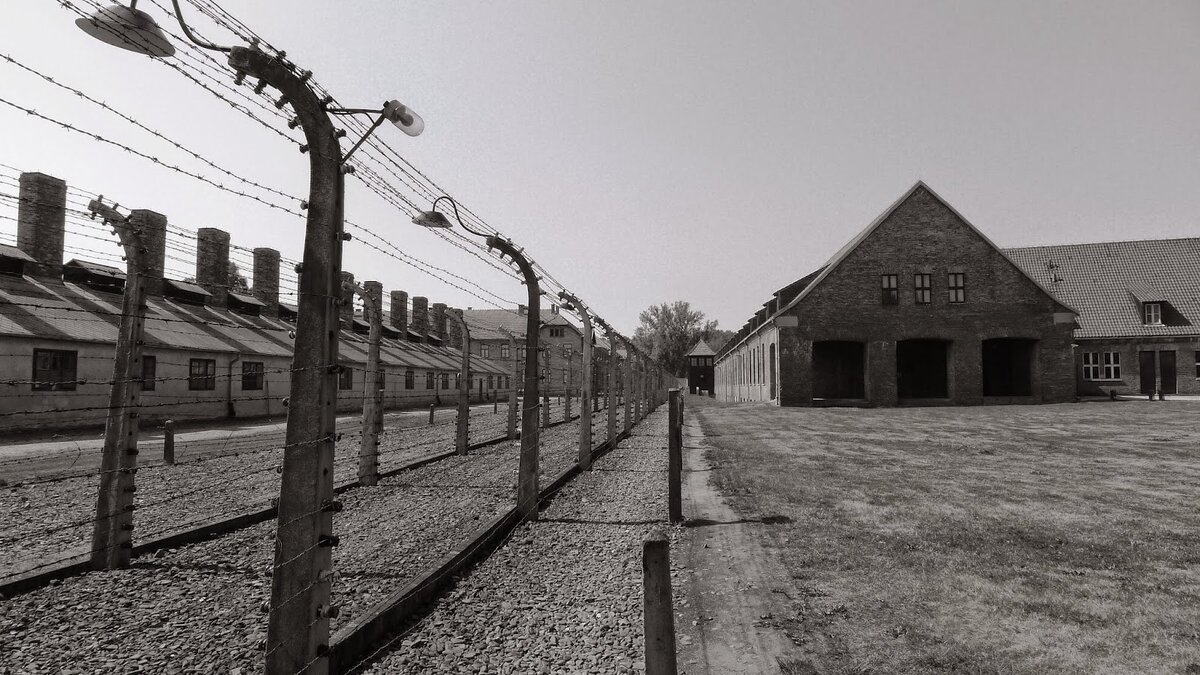 Auschwitz donde está