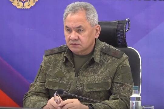   Минобороны показало снятые в зоне СВО кадры с участием Шойгу