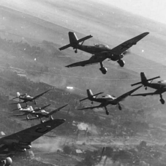 22 июня 1941 года на приграничные районы СССР обрушилась огромная масса гитлеровский бомбардировщиков