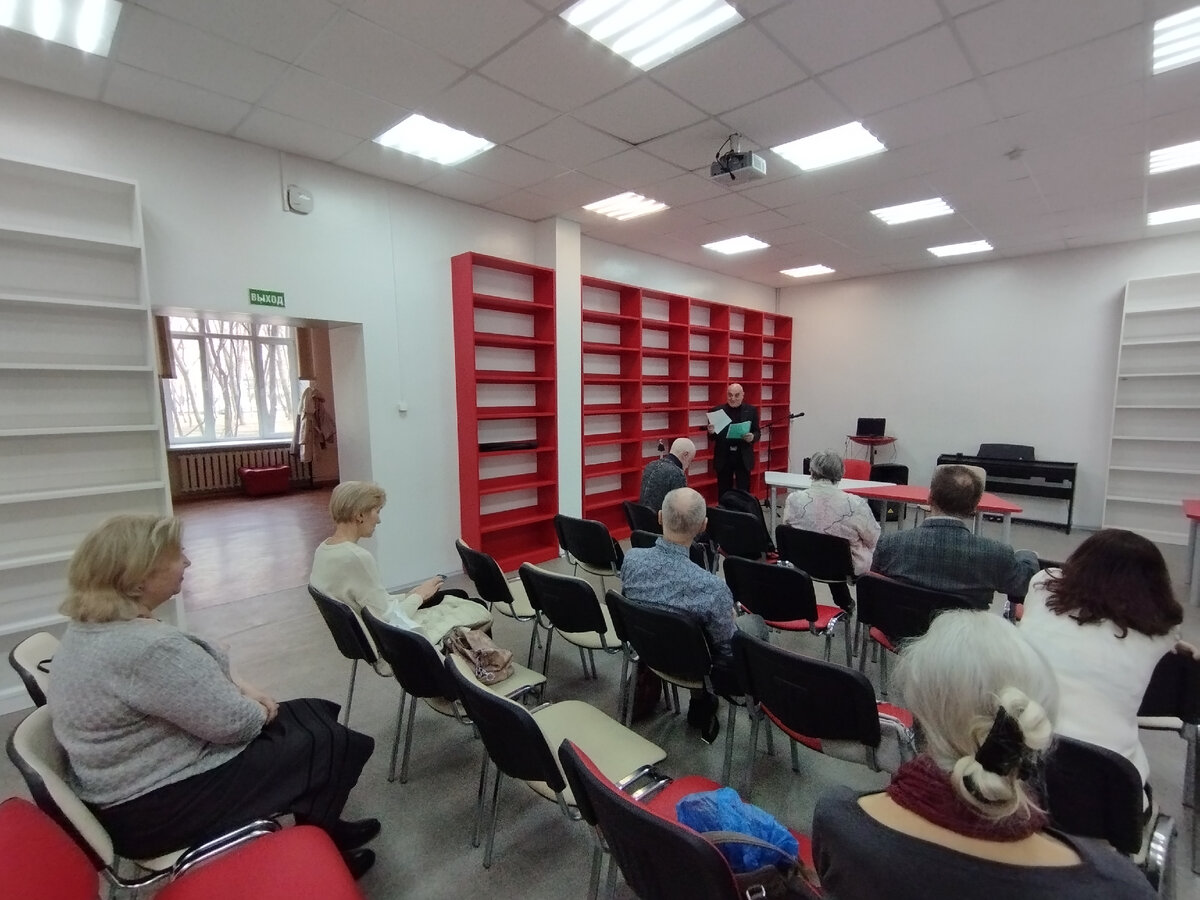 Фото авторов канала. 