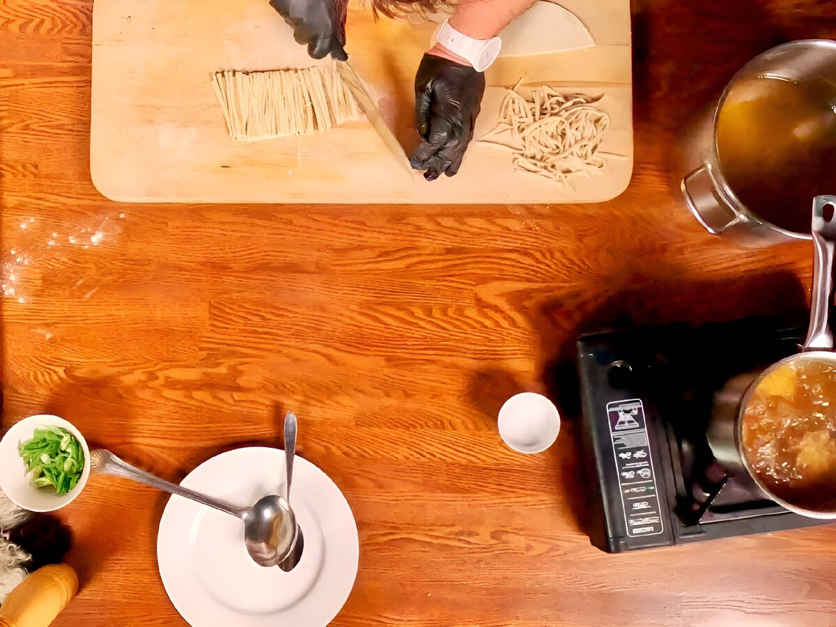 Как приготовить шулэн — вкуснейший суп с домашней лапшой | Телеканал ...