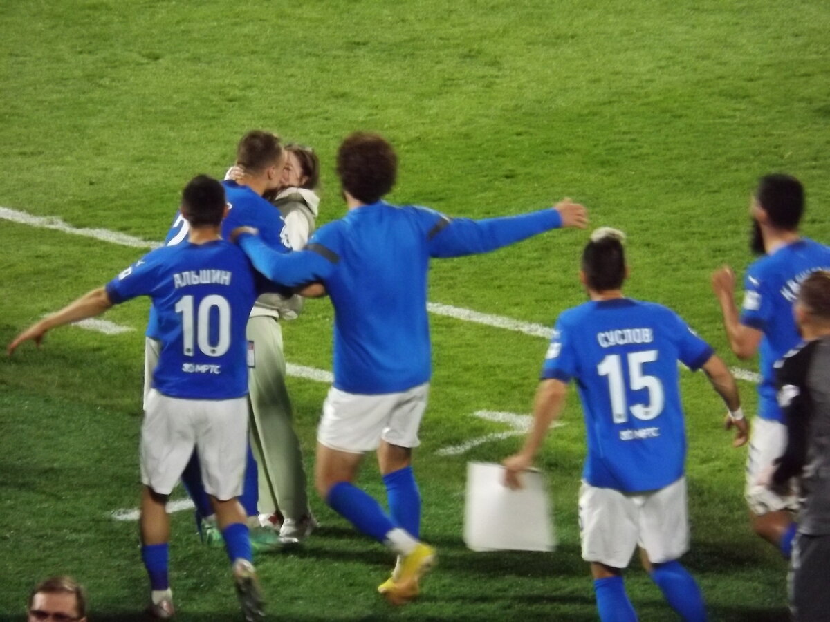 "Факел" поздравляет Вячеслава Якимова