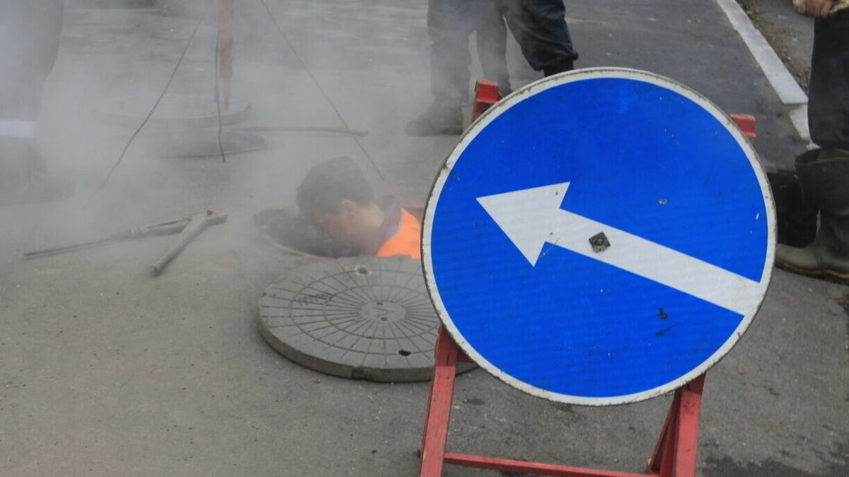     В Ростове восстановление горячего водоснабжения населению начнут производить с 27 мая, об этом сообщил глава администрации города Алексей Логвиненко в своем Telegram-канале.