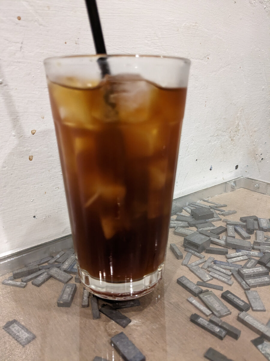 Много-много льда.