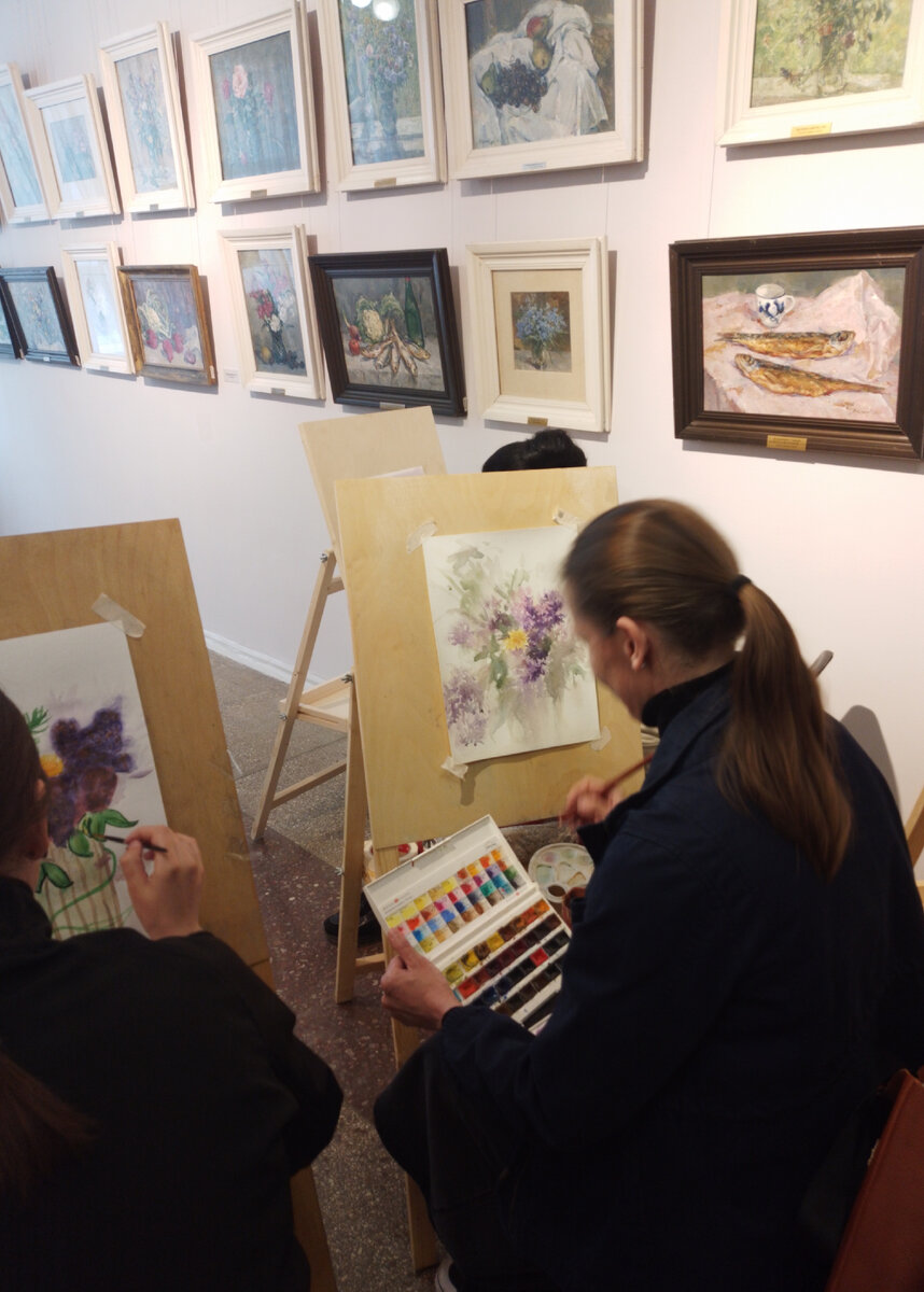 Рисуем сирень с художником Михаилом Левшиным.