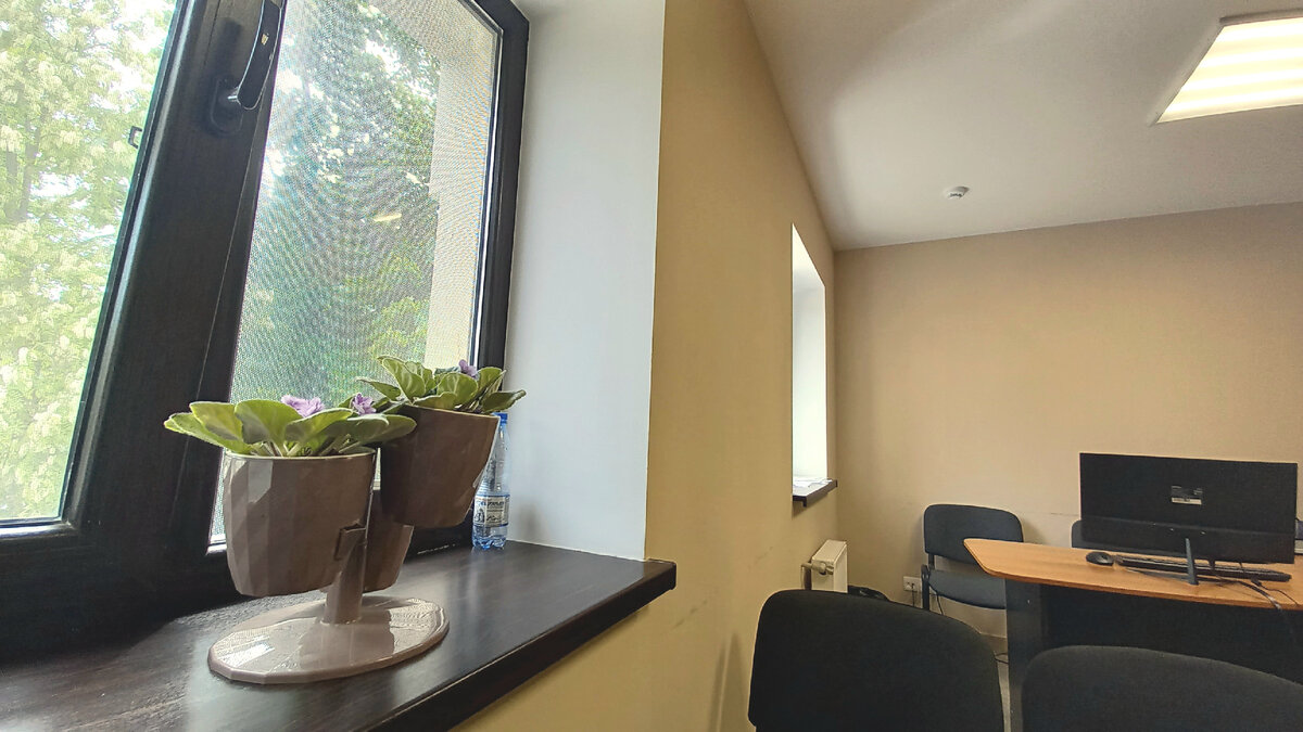 Одна из комнат агентства