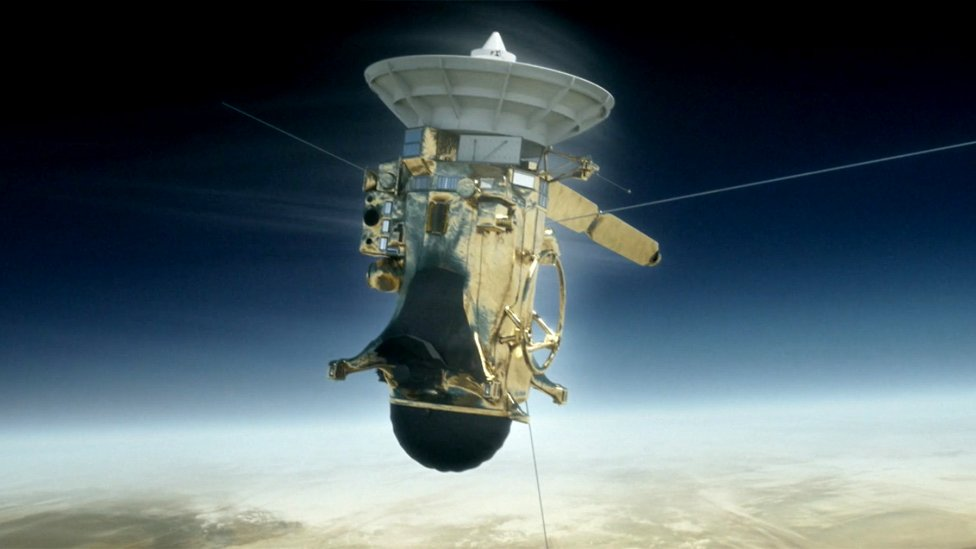 https://c.files.bbci.co.uk/7B72/production/_97820613_art-cassini-nasa-jpl.jpg