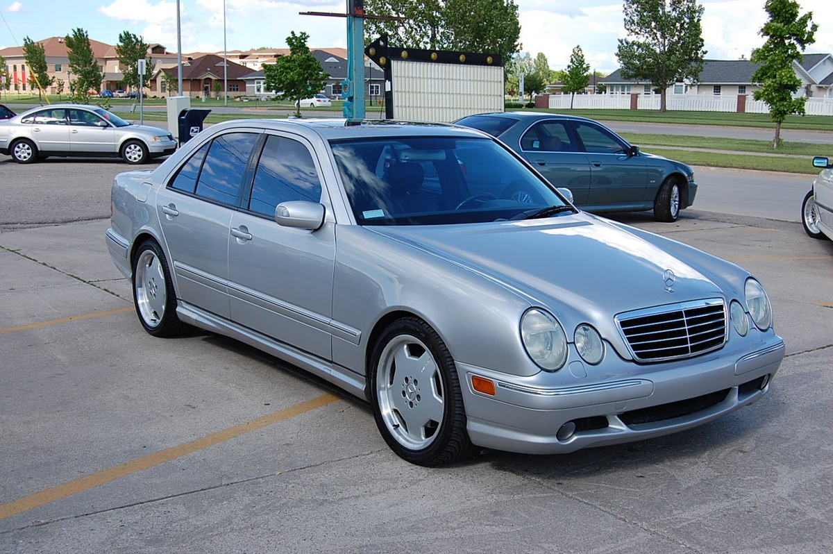 Mercedes w210 stance