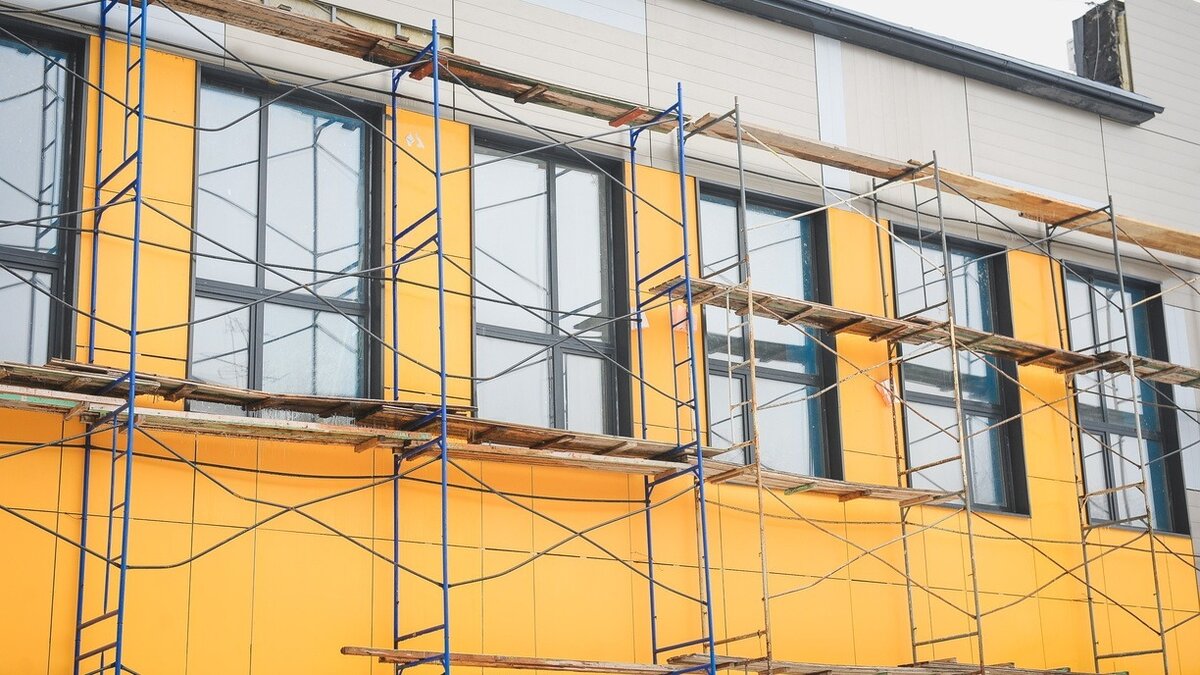     Одно из важных зданий в Нижнем Новгороде ждет капитальное обновление. На его ремонт власти выделили свыше 22 млн рублей, сообщается на портале госзакупок.