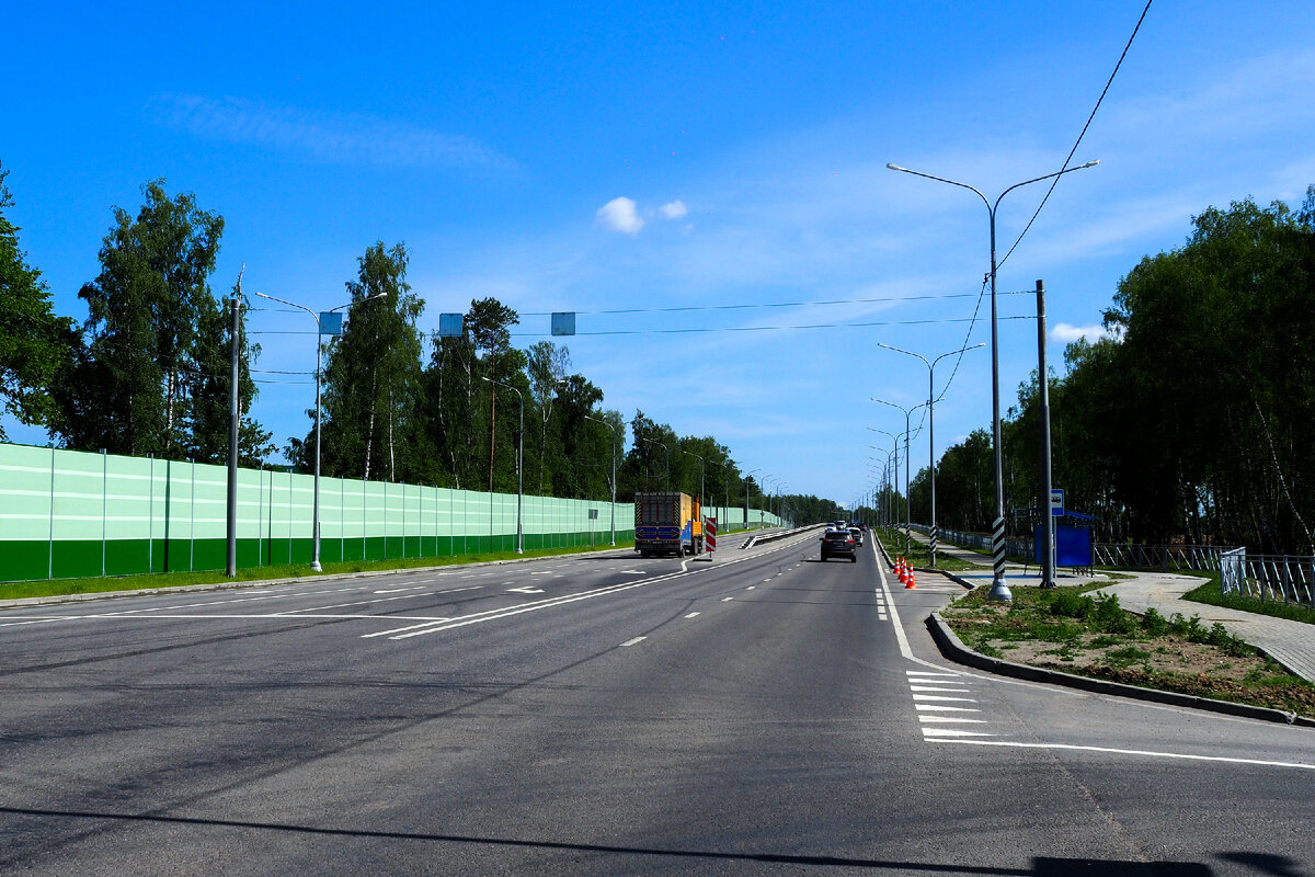 Калуга открыта. Поселок Северный Калуга. Дороги в Калуге. Въезд в Калугу. Полосы движения на дороге.