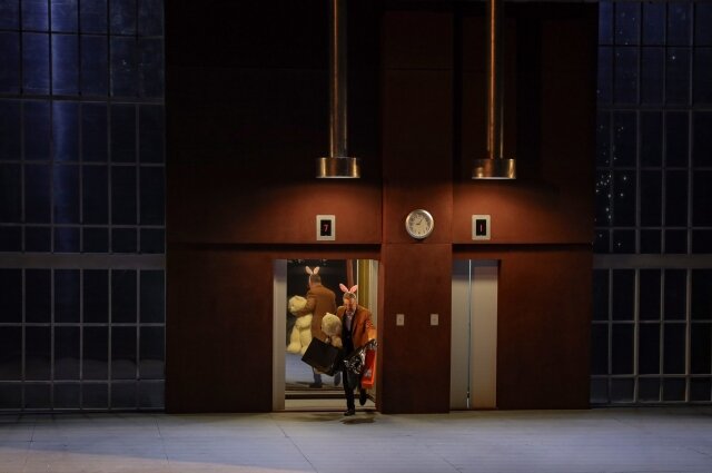    Место действия – парадная элитного дома. Фото: Из личного архивa/ Валентин Труханенко