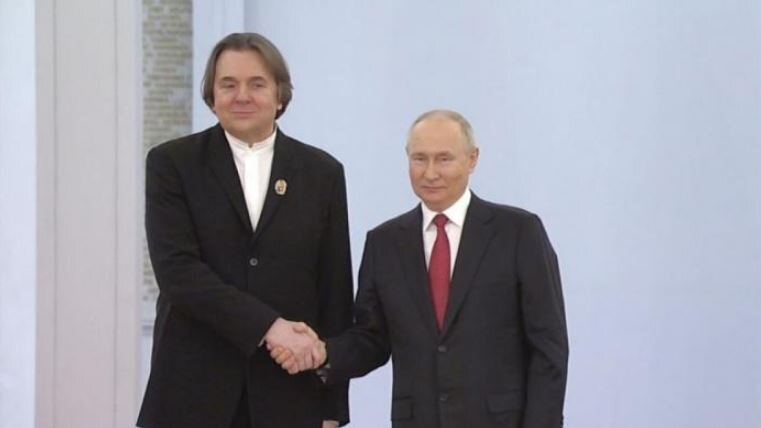 Эрнст получает Госпремию от Путина (иллюстрация из открытых источников)