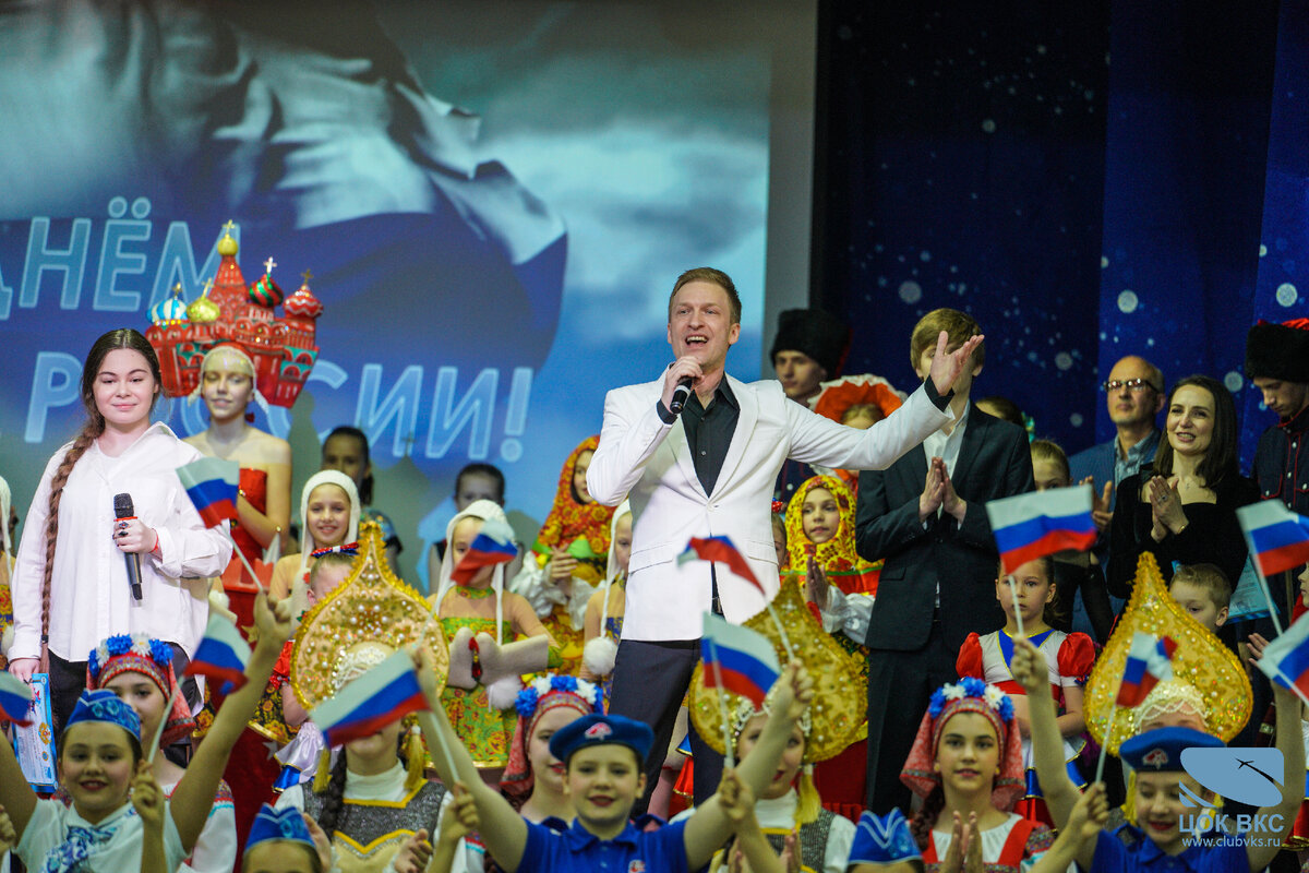 Торжественные мероприятия, посвященные Дню России, прошли в Центральном офицерском клубе ВКС