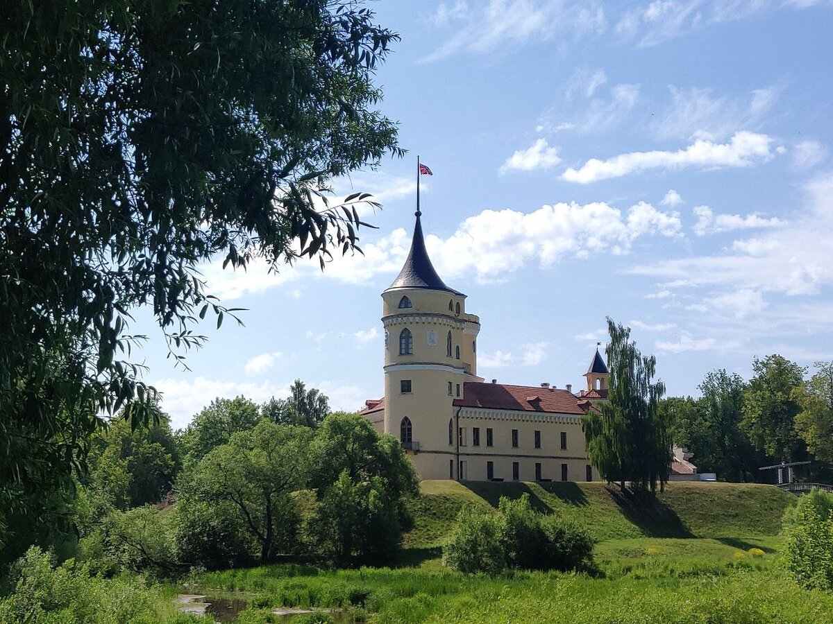 Замок БИП, Павловск, Санкт-Петербург Фото автора