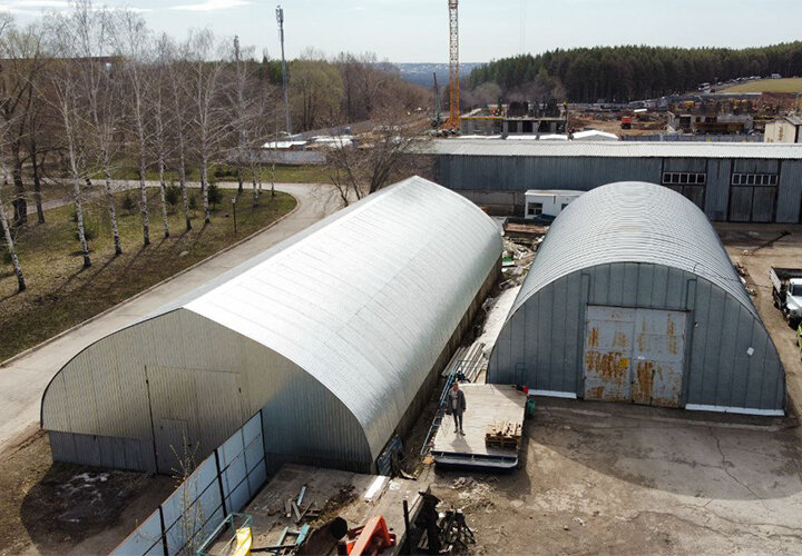 Каркасный арочный ангар и бескаркасный ангар