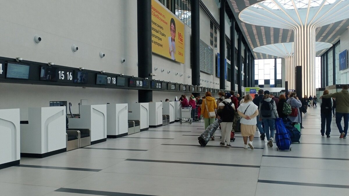 аэропорт омск внутри