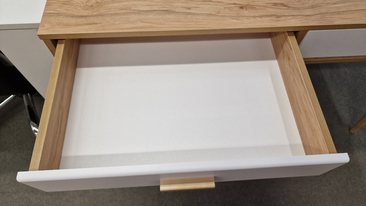 Магазин Hoff Хофф. В поисках стола, полезные мелочи для дома ...