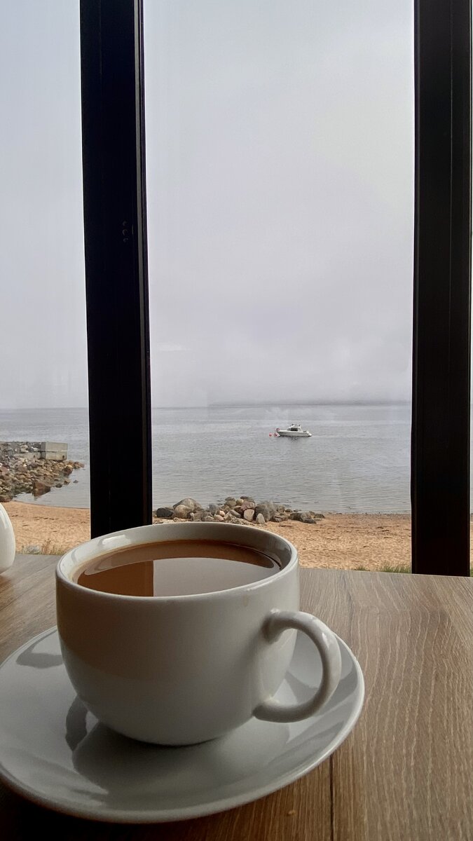 Кофе с видом из «Полярного кита»