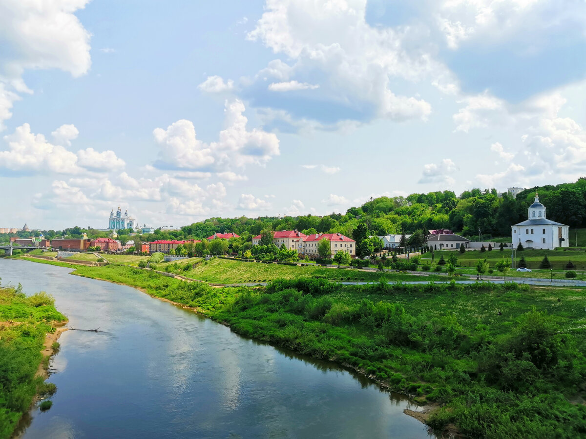 вид с моста между ул. Кашена и Дзержинского 