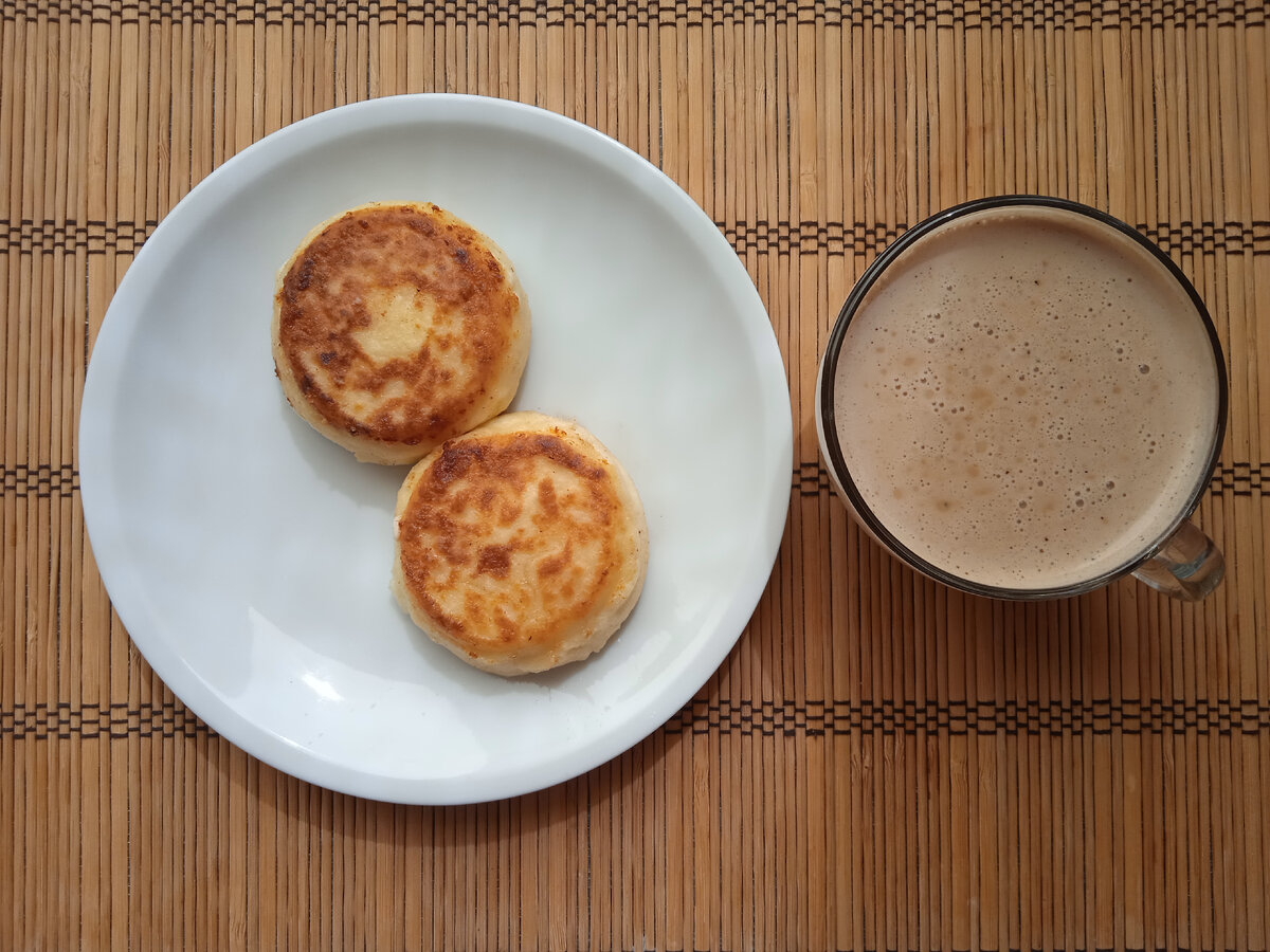 Классические творожные сырники на завтрак