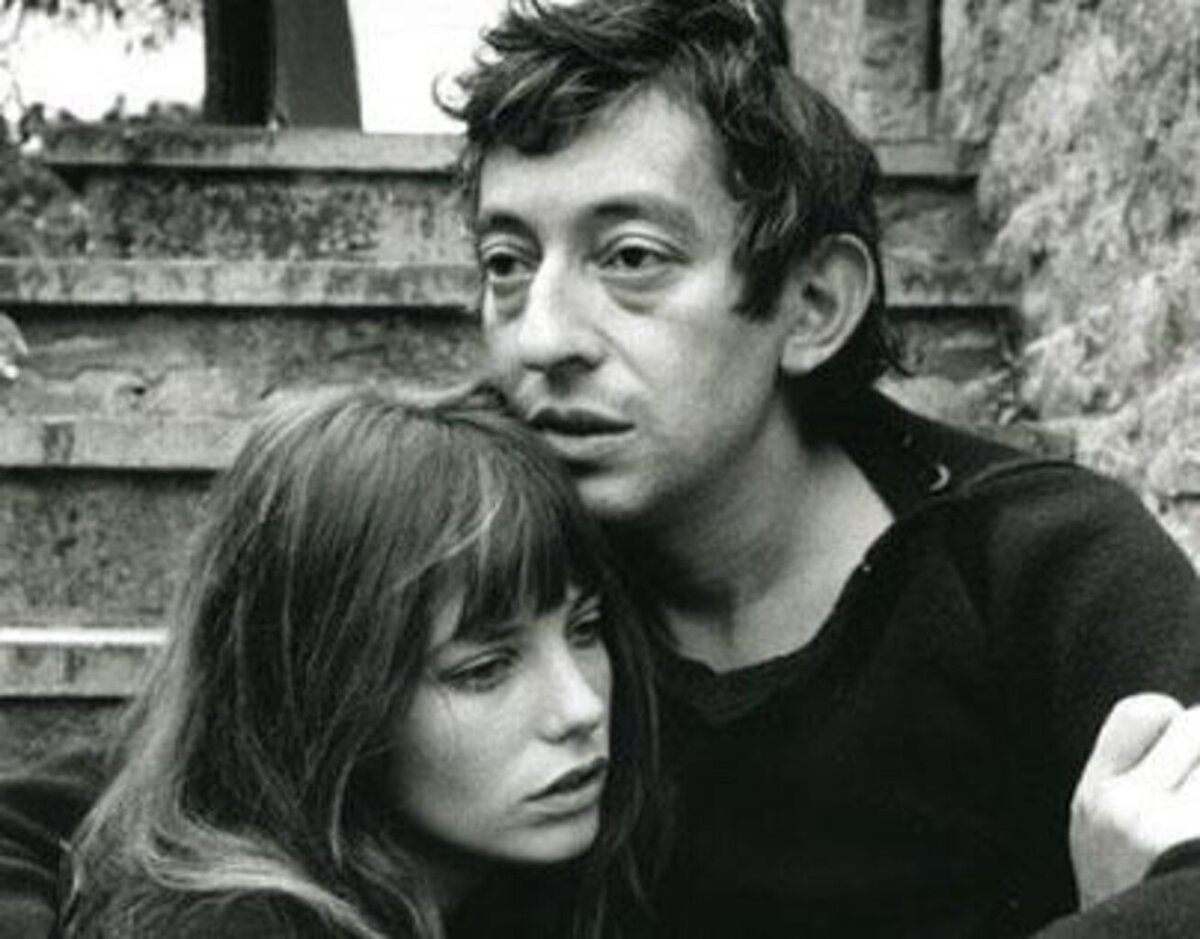 Джейн биркин и серж. Serge gainsbourg в молодости. Песня сержа гинзбурга и джейн. Serge gainsbourg похороны. Генсбур и биркин.