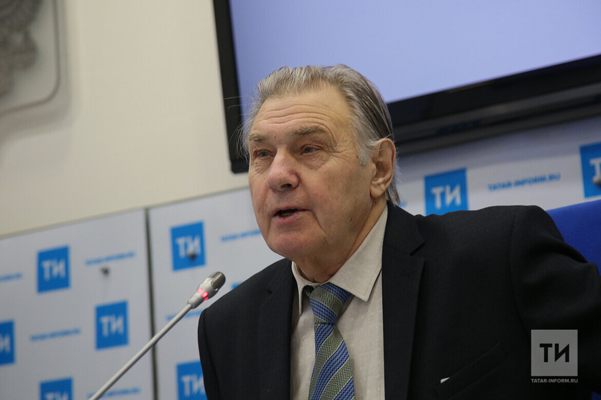 Юрий Переведенцев: «Характер погоды сейчас определяется атмосферной циркуляцией, много солнечной радиации». Фото: © Султан Исхаков / «Татар-информ»