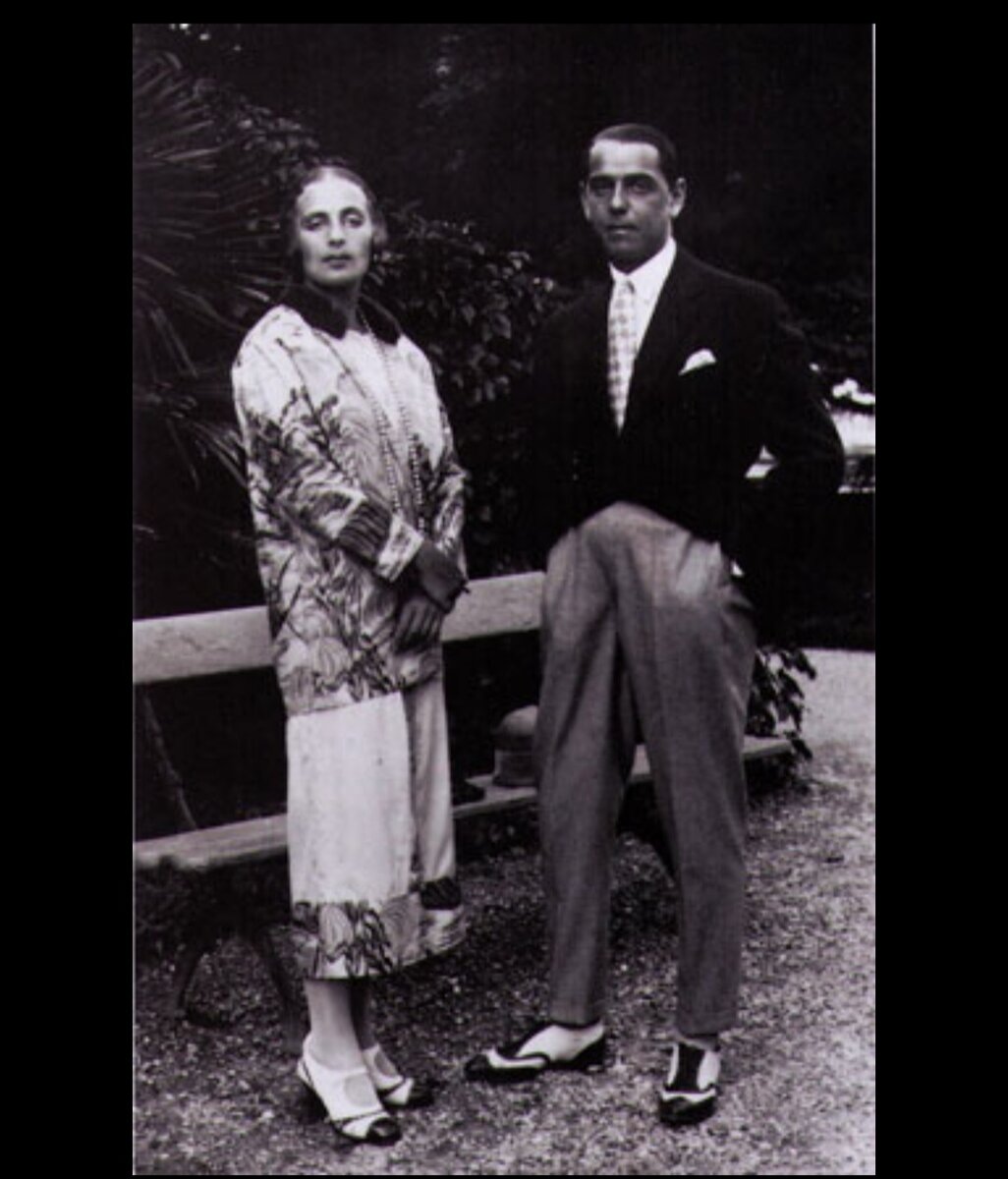 Дениз ричардс и пол уокер. Tamara and her. Иниго ониева. Bria and chrissy. Tamara and her.