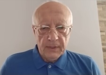     «Уже негде кресты ставить и могилы копать, скоро вся страна станет кладбищем имени Зеленского». Соскин призвал к перевыборам президента