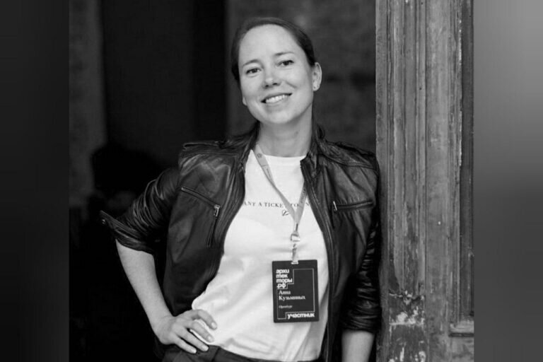    Экс-сотрудница Министерства архитектуры Анна Кузьминых трагически погибла в ДТП на мотоцикле Марина Шарт