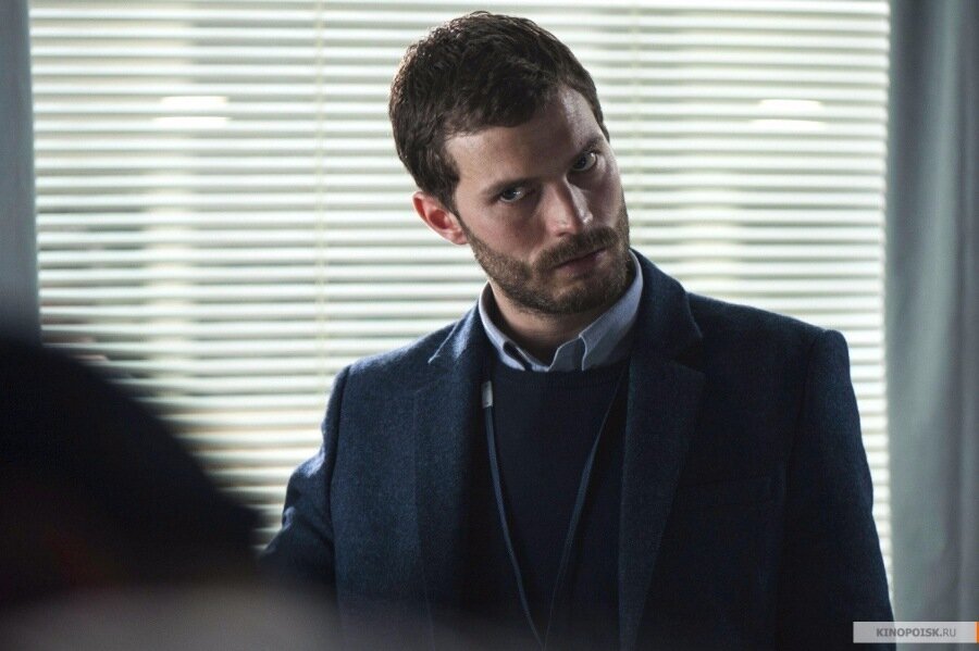 Джейми Дориан в роли Пола Спектора